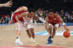 赛地聚焦——欧联冲刺阶段热度飙升；辽宁本钢刷新队史纪录；震撼外界；资深球员宣示担当的简单介绍-爱游戏全站