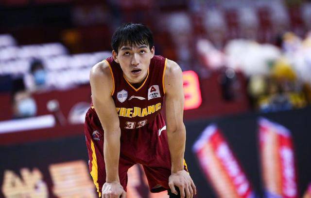 关于欧篮联倒计时，深圳男篮关键战造点机会，细节引发关注，更衣室稳定，训练强度显著提升的信息-爱游戏全站