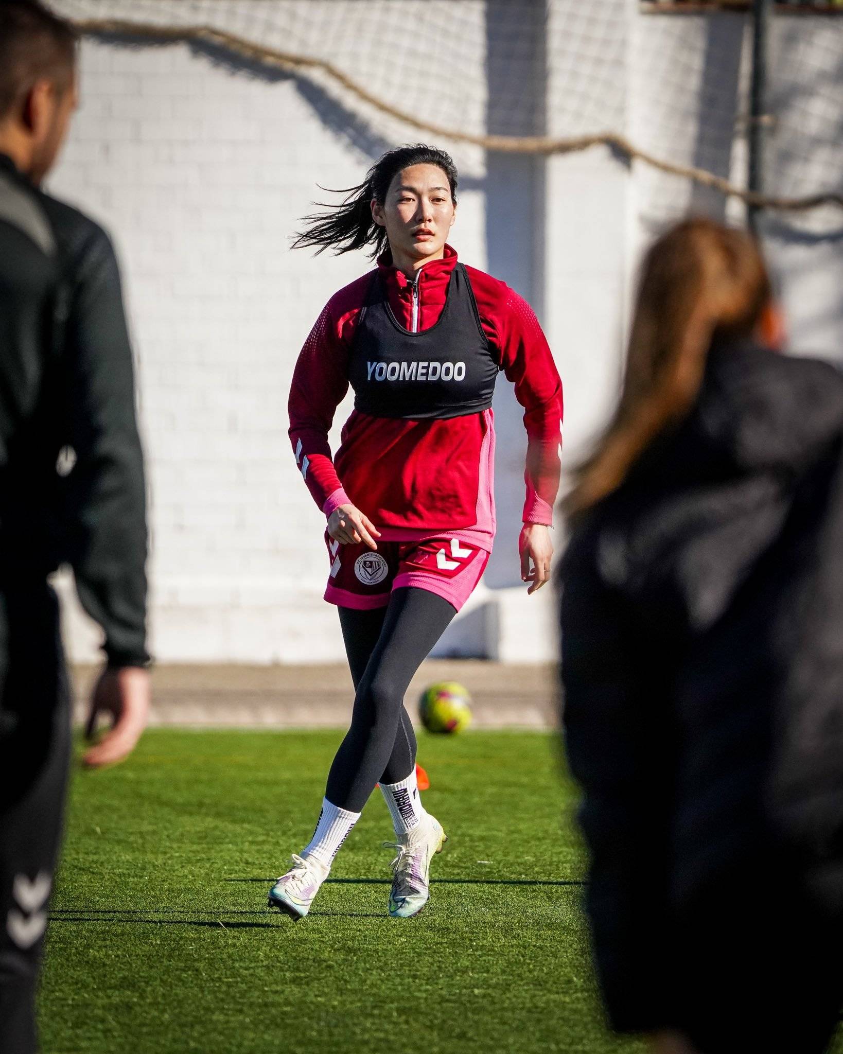 赛地聚焦——法国杯窗口期热度飙升，丹佛掘金复出首秀，底气十足，控场能力受关注(法甲球场巡礼)