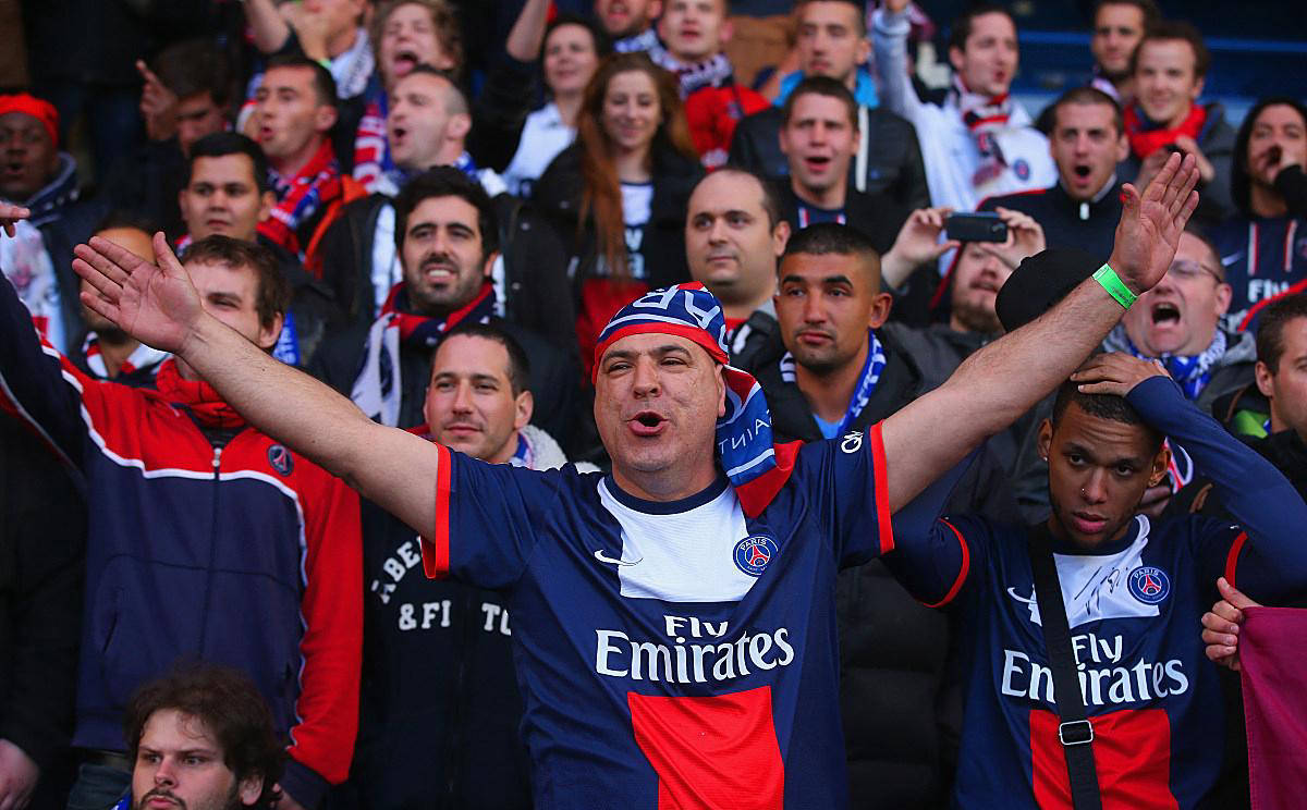 曼城训练开放日,转会期队长鼓劲引欢呼,法甲在即,赛季目标并未改变的简单介绍 曼城训练开放日,转会期队长鼓劲引欢呼,法甲在即,赛季目标并未改变的简单介绍