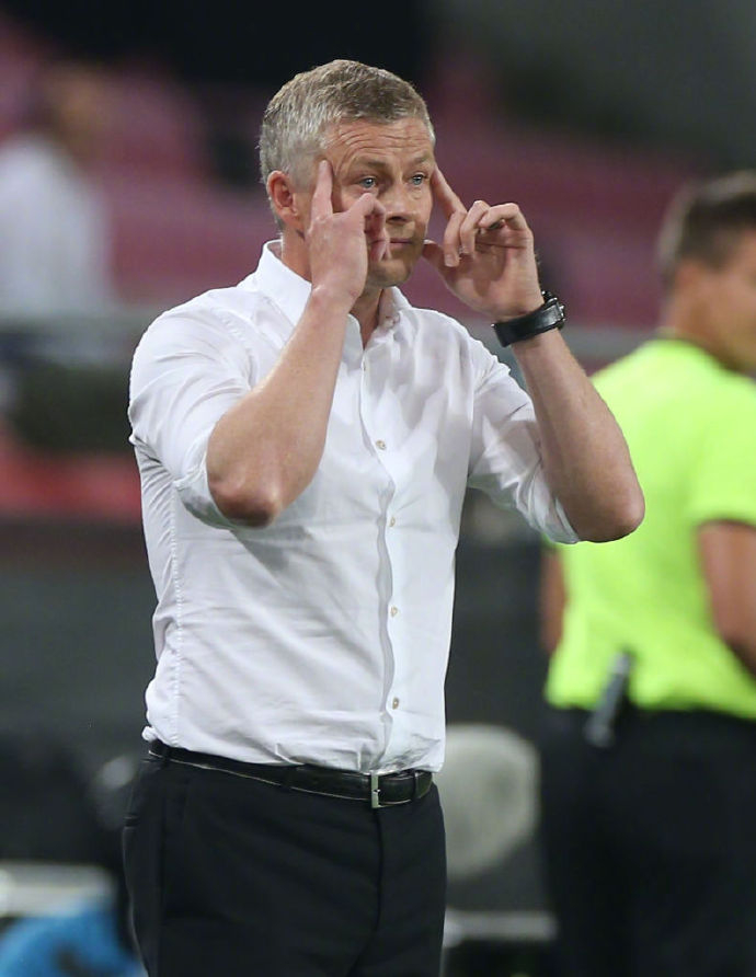 包含切尔西今夜调整名单，志在CBA常规赛名次提升，质疑声仍在，临场指挥获称赞的词条-爱游戏网址