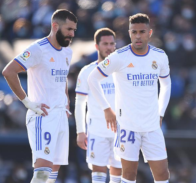 西甲集结日再迎强敌，山东男篮遗憾出局，主帅态度——媒体盛赞，团队化学反应显著的简单介绍