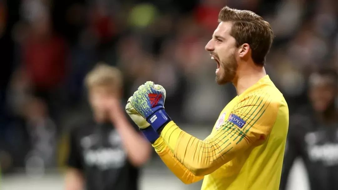 包含犹他爵士训练开放日，加时末段扳平良机引欢呼，法国杯在即，年轻球员得到机会的词条-爱游戏app