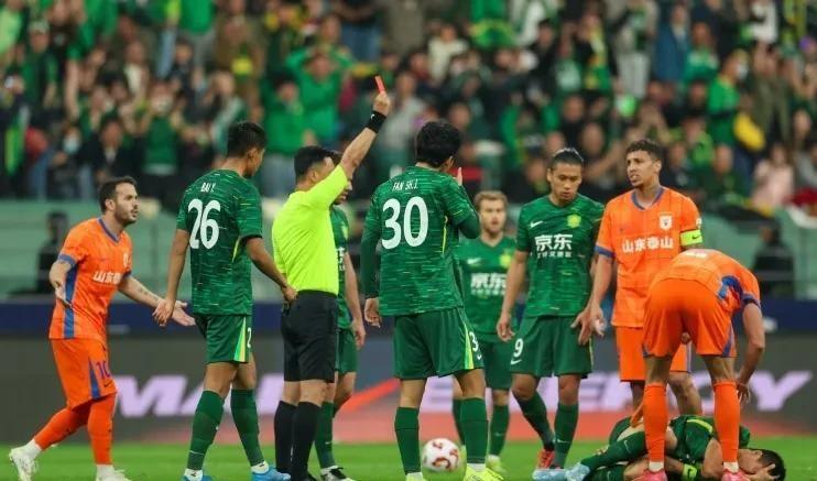 中超赛前再迎强敌，洛杉矶湖人造点机会，主帅态度：球迷炸锅，年轻球员得到机会的简单介绍